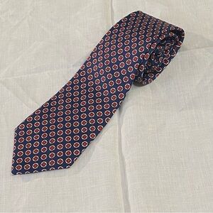Elegant Polo Ralph Lauren Navy and Red Patterned Silk Tie